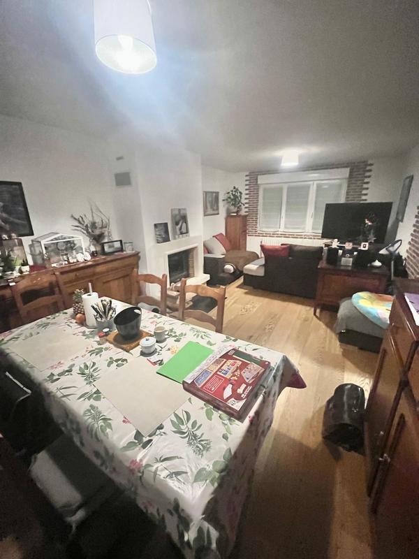 Maison - 85 m² - 5 pièces