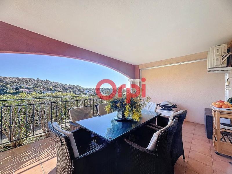 Appartement - 70 m² - 4 pièces