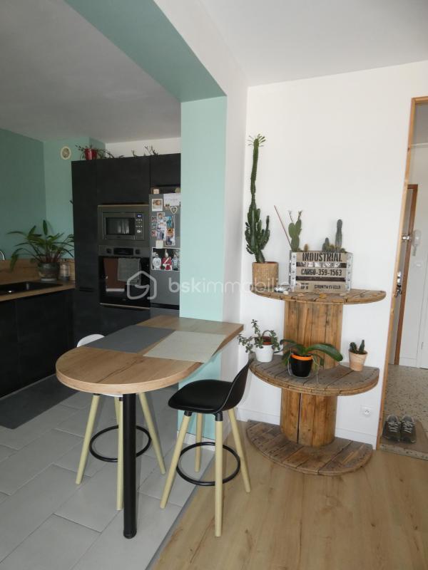 Appartement - 84 m² - 4 pièces