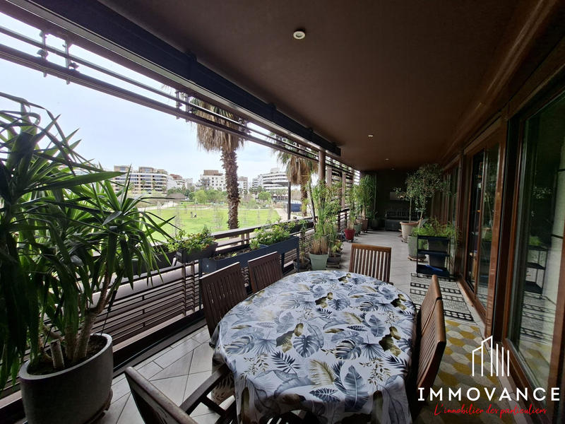 Appartement - 93 m² - 3 pièces