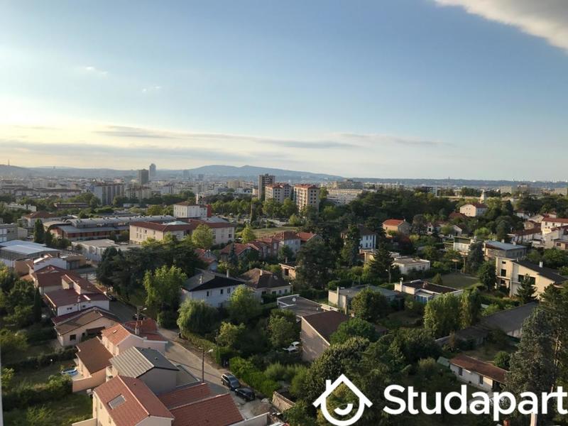 Chambre - 9 m² - 1 pièce