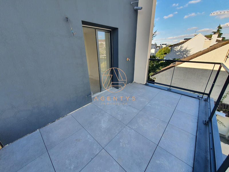 Maison - 114 m² - 6 pièces