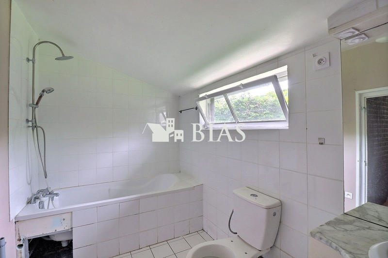 Maison contemporaine - 90 m² - 4 pièces