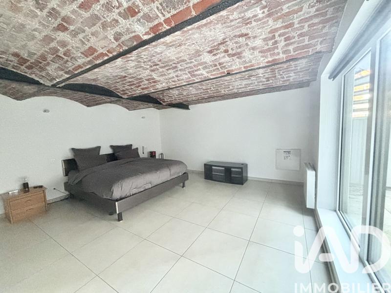 Loft - 166 m² - 5 pièces