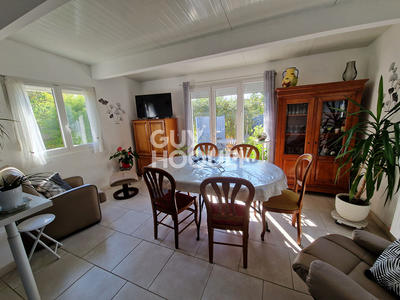 Maison - 103 m² - 5 pièces