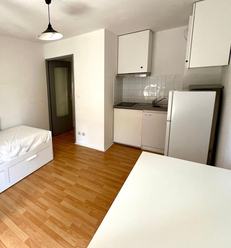 Studio - 20 m² - 1 pièce