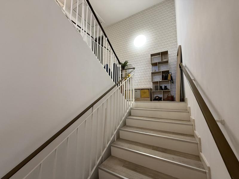 Appartement - 175 m² - 6 pièces