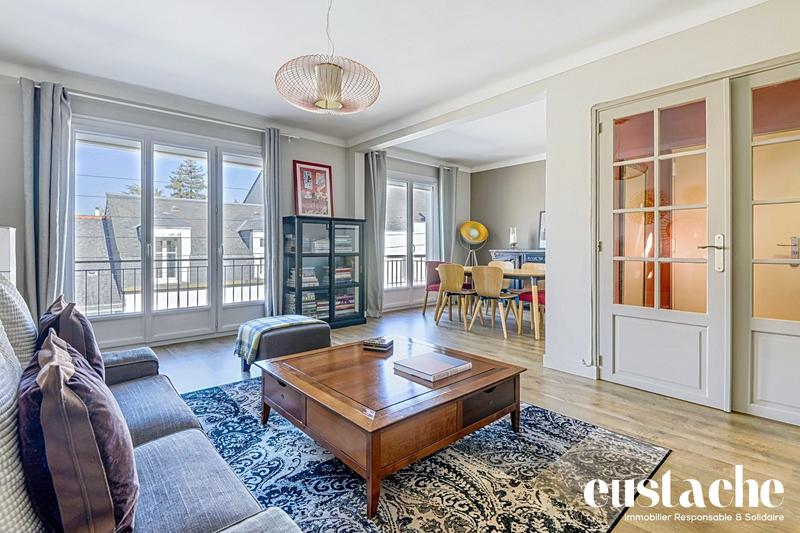 Appartement - 103 m² - 5 pièces