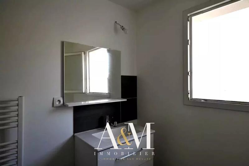 Maison - 74 m² - 3 pièces