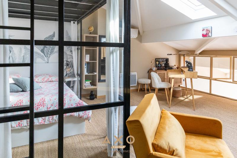 Appartement - 99 m² - 4 pièces