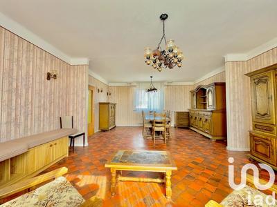 Maison - 189 m² - 6 pièces