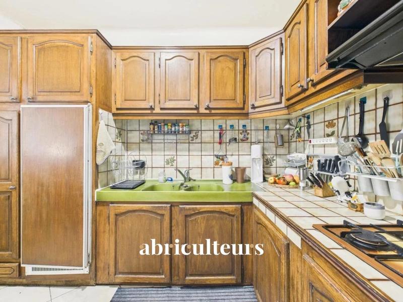 Maison ancienne - 232 m² - 8 pièces