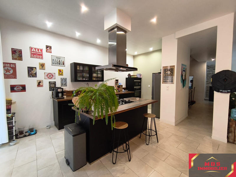 Maison de village - 184 m² - 5 pièces