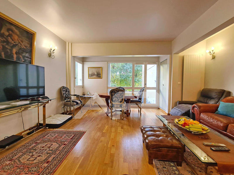 Appartement - 116 m² - 5 pièces