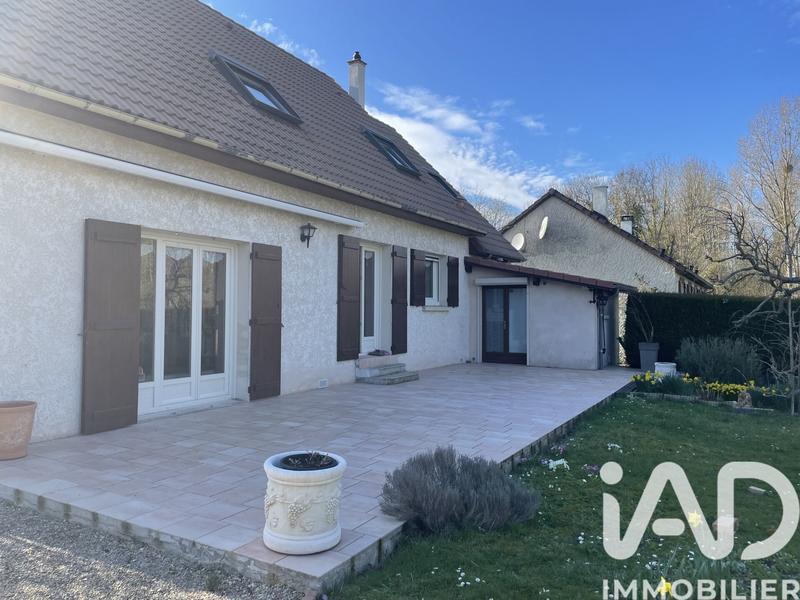 Maison - 158 m² - 7 pièces