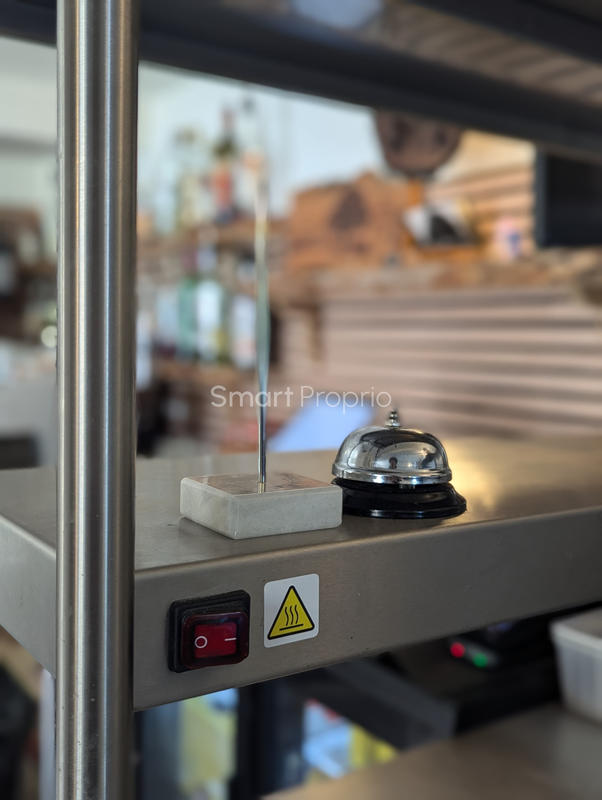 Fonds de commerce - Magasins - 44 m²