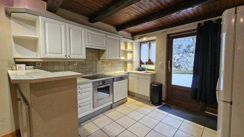 Appartement - 77 m² - 3 pièces