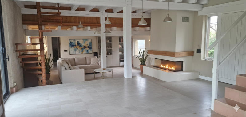 Maison - 195 m² - 6 pièces