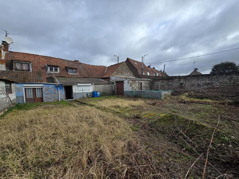 Maison - 350 m² - 5 pièces