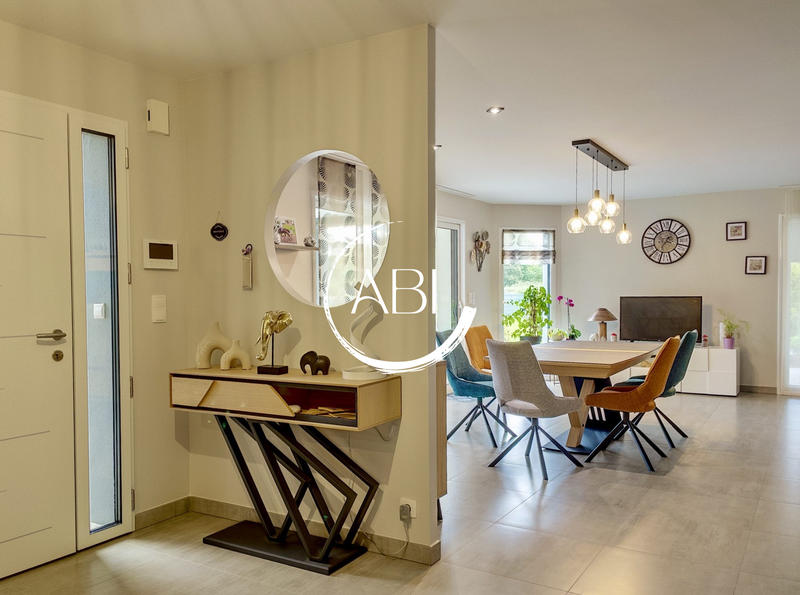 Maison contemporaine - 176 m² - 6 pièces