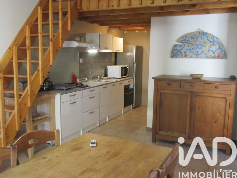 Maison - 660 m² - 21 pièces