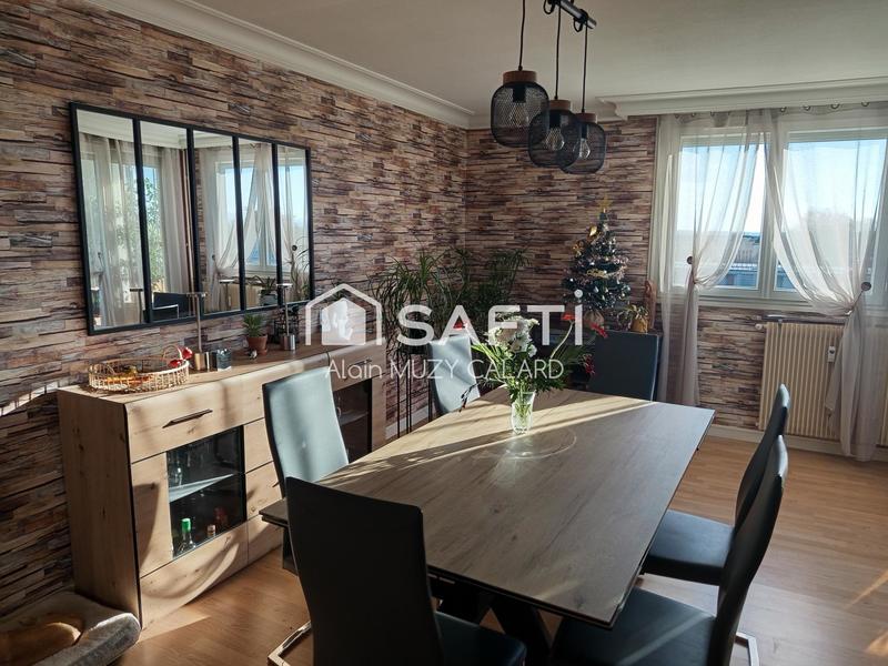 Appartement - 109 m² - 5 pièces