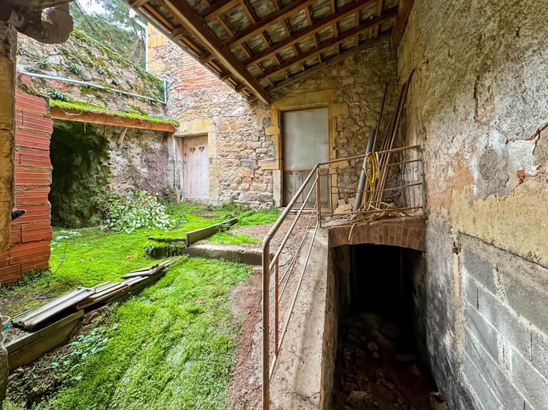 Maison - 185 m² - 7 pièces