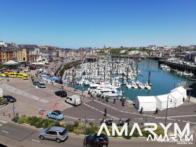 Duplex - 74 m² - 4 pièces