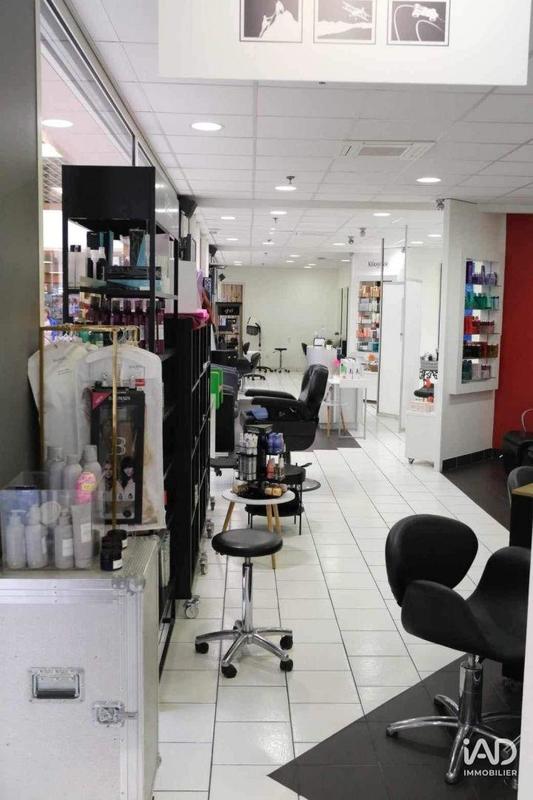 Local commercial - 135 m²