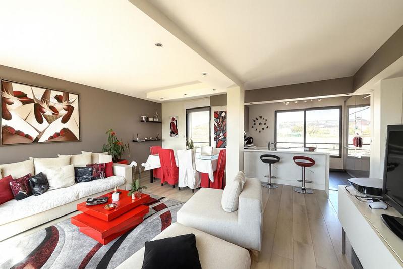 Appartement - 100 m² - 4 pièces