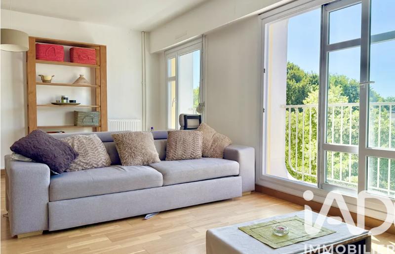 Appartement - 99 m² - 5 pièces