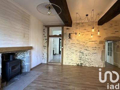 Maison - 152 m² - 8 pièces