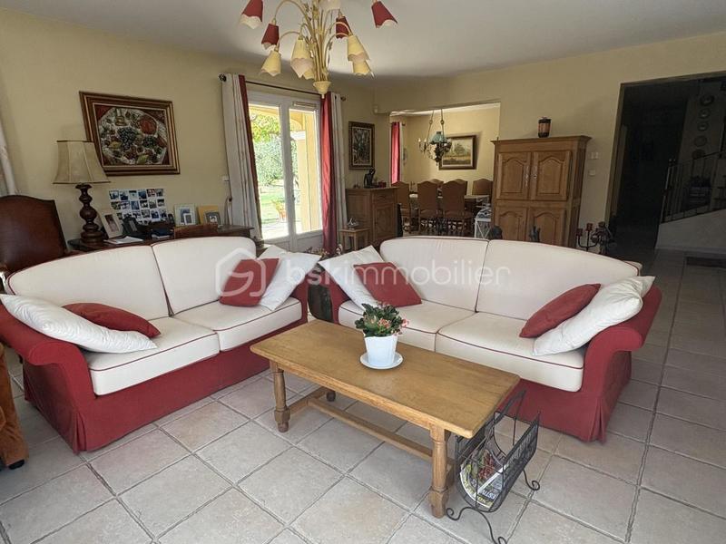 Villa - 196 m² - 7 pièces