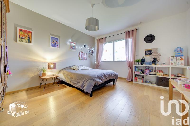 Maison - 294 m² - 10 pièces