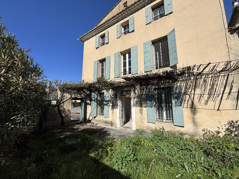 Maison de village - 102 m² - 6 pièces