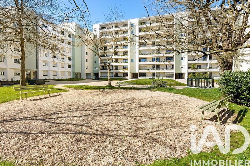 Appartement - 88 m² - 5 pièces