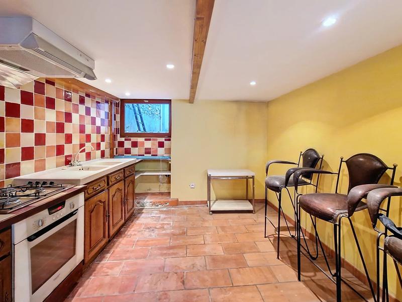 Maison - 197 m² - 6 pièces