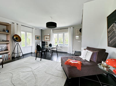 Maison - 165 m² - 5 pièces