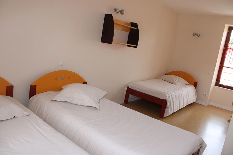 Maison - 289 m² - 9 pièces