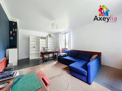 Maison - 97 m² - 5 pièces