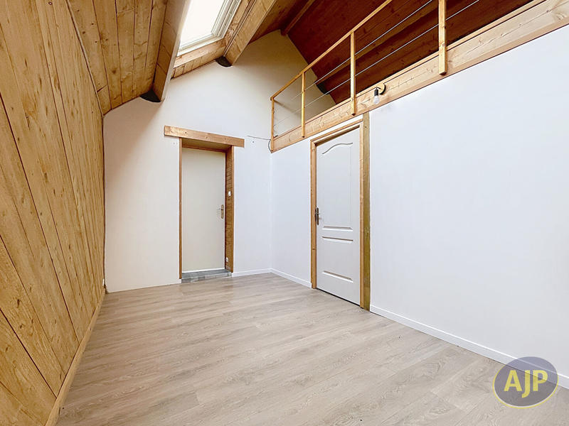 Maison - 89 m² - 4 pièces