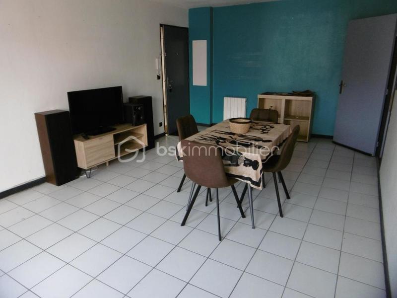 Appartement - 49 m² - 2 pièces