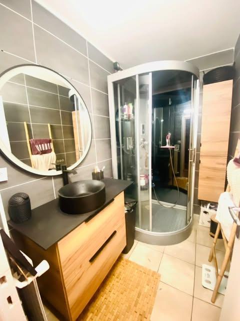 Appartement - 75 m² - 4 pièces