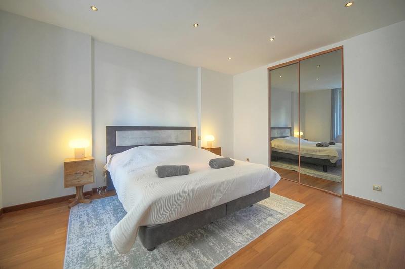 Appartement - 150 m² - 4 pièces