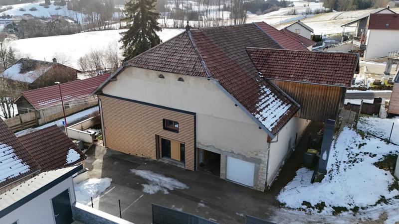 Maison - 254 m² - 7 pièces