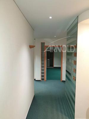 Bureau - 191 m² - 6 pièces