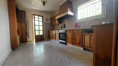 Maison - 175 m² - 7 pièces