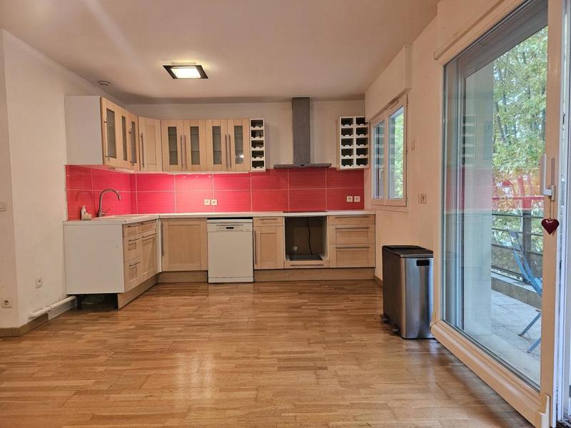 Appartement - 85 m² - 4 pièces