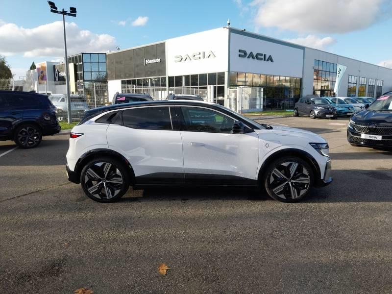 Renault Mégane E-Tech 220 ch autonomie confort Gsr2 Iconic