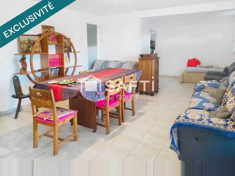 Maison - 237 m² - 8 pièces